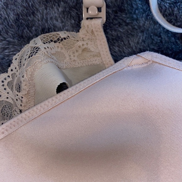 Wacoal nursing bra 36D beige - Picture 3 of 3